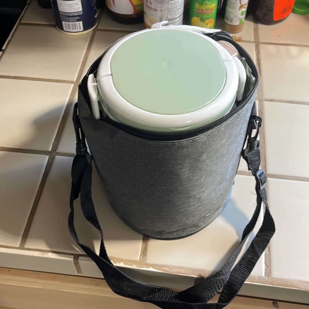 Lunch Box with sets